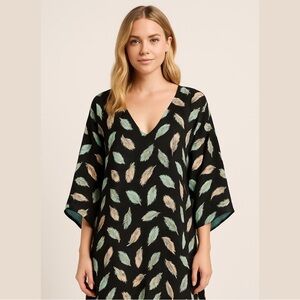 Meghan LA Scoop Vneck Bell Sleeve Boho Feather Dress Size Medium